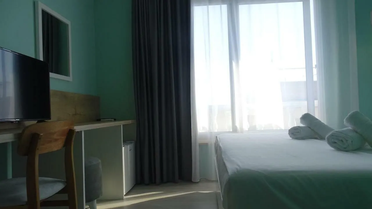 Bistrica Hotel Sarande 3*,