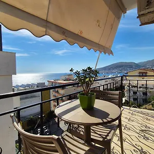 Hotel Augusto, Sarandë