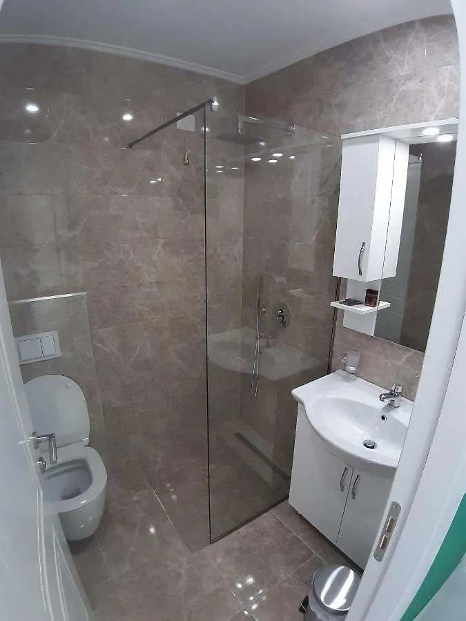 Bistrica Hotel Sarande